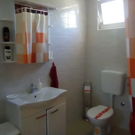 Apartamento Pool,large Garden For 11+3 Vir